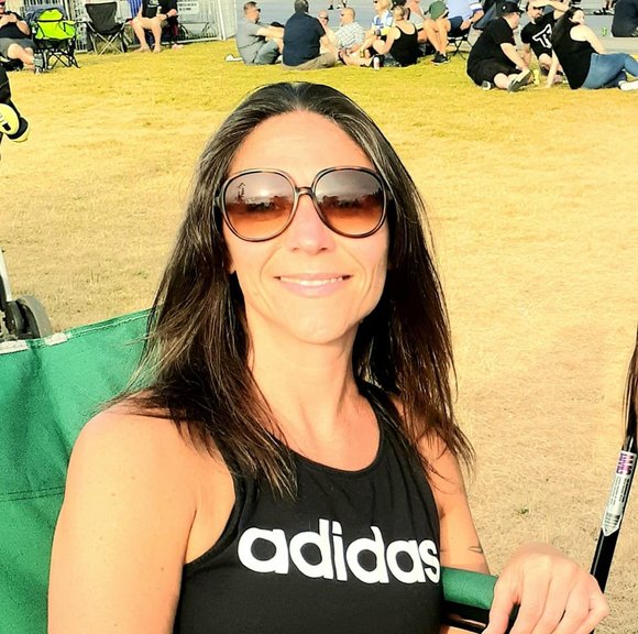 Meet your Posher, Mandy - Picture 1 of 1